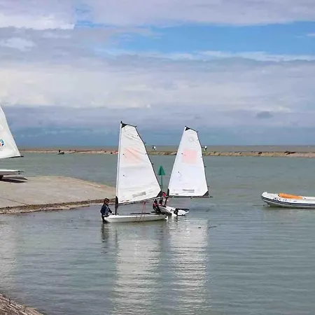 Nyaraló Maison 8 Personnes Pres De La Gravelines